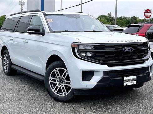 Certified 2025 Ford Expedition Max Active AWD/4WD image 1