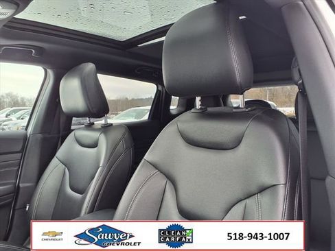 Used 2024 Jeep Compass Limited w/ High Altitude Package image 14