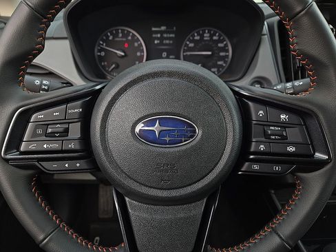 Certified 2025 Subaru Crosstrek 2.5i Limited w/ Crosstrek Mirror Package image 20