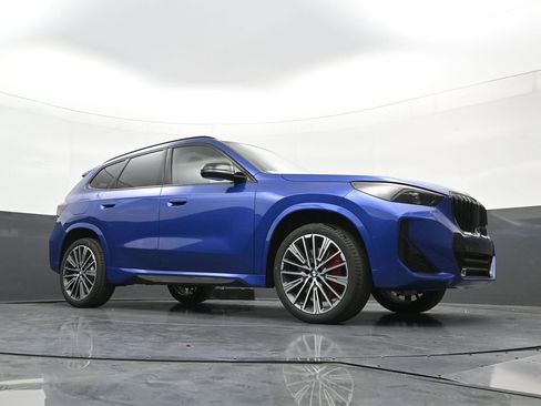 New 2026 BMW X1 xDrive28i w/ Technology Package AWD/4WD image 21
