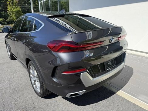 Used 2023 BMW X6 xDrive40i w/ Premium Package image 9