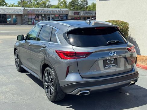 Used 2021 INFINITI QX50 Luxe w/ Appearance Package image 4
