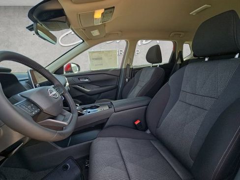 New 2026 Nissan Rogue SV FWD image 19