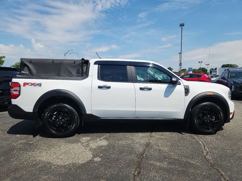 Used 2024 Ford Maverick XLT w/ Equipment Group 300A Standard AWD/4WD image 7