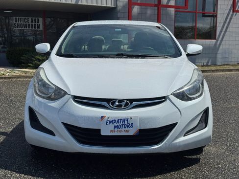 Used 2016 Hyundai Elantra SE FWD image 8