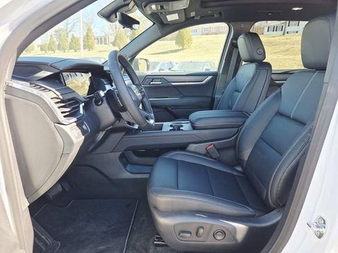 New 2026 GMC Acadia Elevation w/ Black Edition image 12