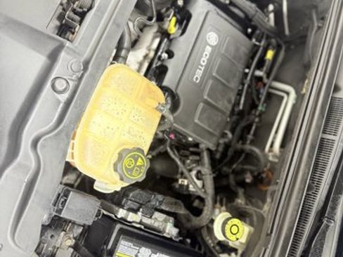 Used 2014 Buick Encore Premium image 29