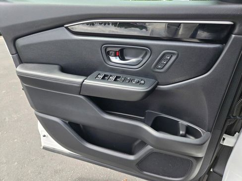 Used 2024 Honda Pilot EX-L image 22
