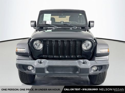 Used 2021 Jeep Wrangler Sport AWD/4WD image 2