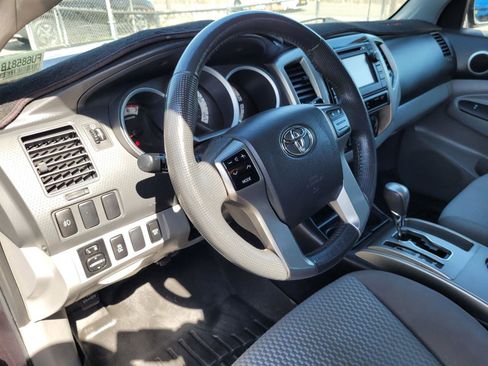 Used 2013 Toyota Tacoma DOUBCAB w/ SR5 Pkg image 13