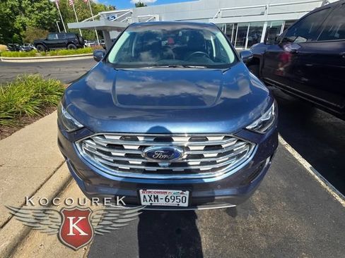 Used 2019 Ford Edge Titanium w/ Equipment Group 301A AWD/4WD image 8