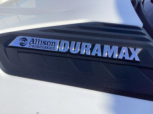 Used 2024 Chevrolet Silverado 2500 LT image 34