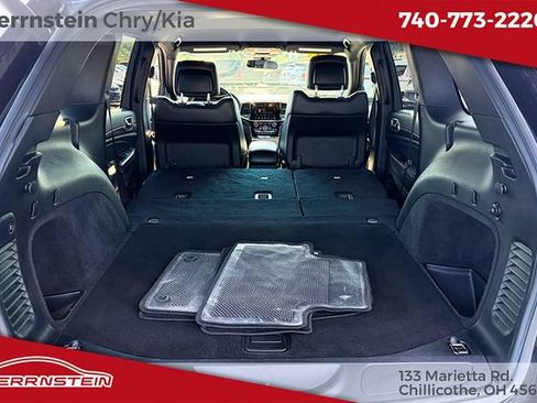 Used 2021 Jeep Grand Cherokee Laredo X AWD/4WD image 16