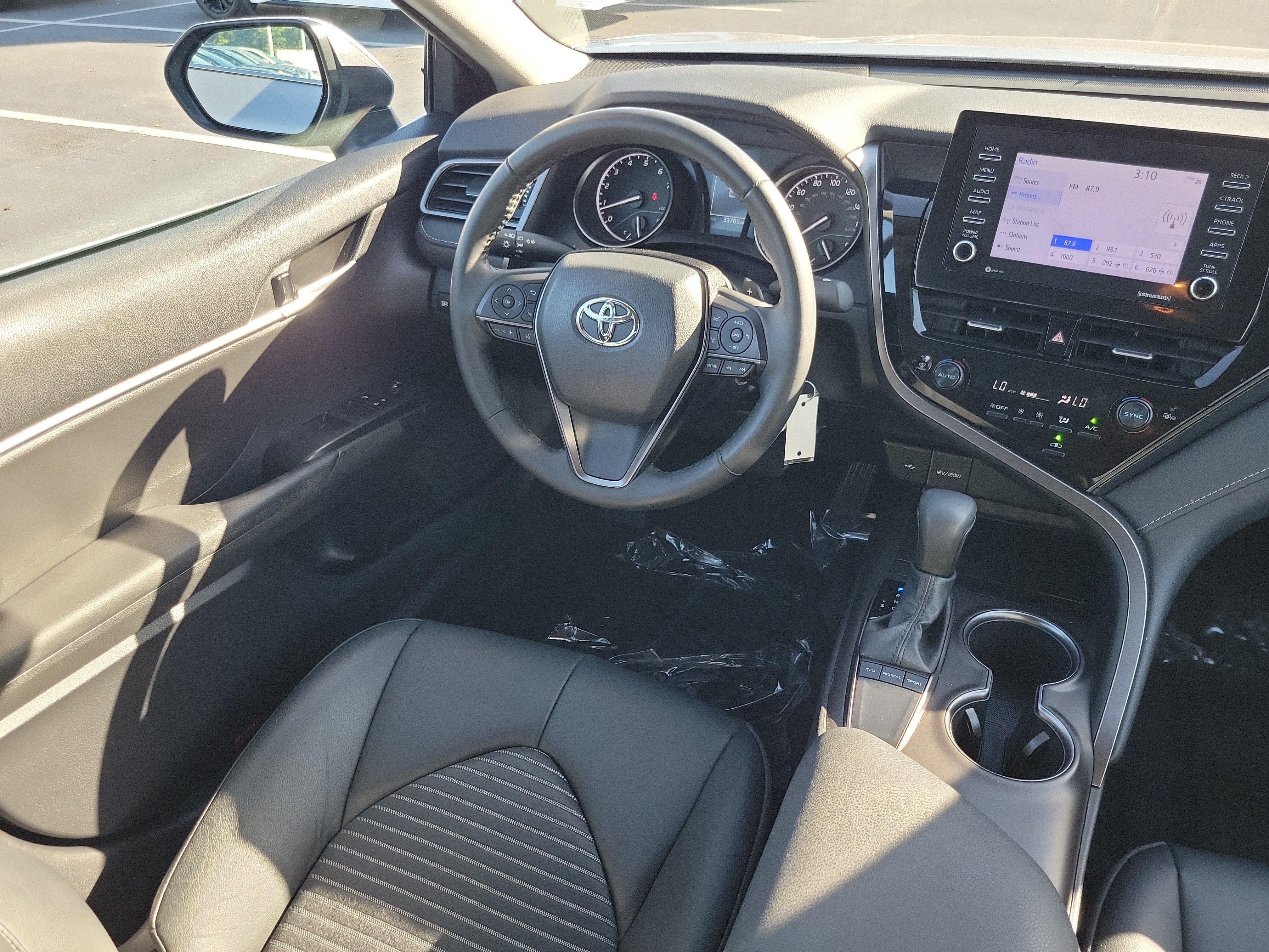 Certified 2024 Toyota Camry SE FWD image 13