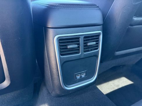 Used 2022 Dodge Charger GT RWD image 33