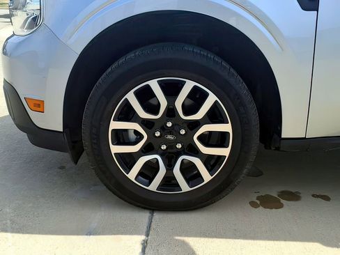 Used 2022 Ford Maverick Lariat w/ Equipment Group 500A Standard image 23