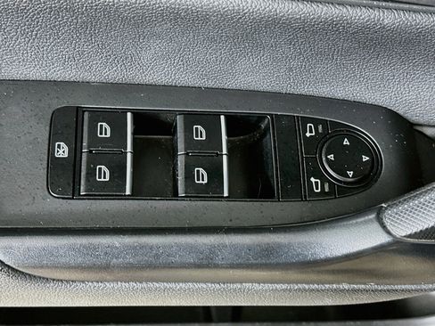 Used 2024 MAZDA CX-50 AWD 2.5 S w/ Select Package image 15