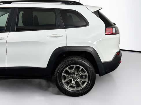Used 2022 Jeep Cherokee Trailhawk image 40