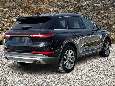 Used 2021 Lincoln Corsair AWD w/ Premium Package image 2