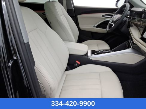 New 2025 Audi Q5 Premium Plus image 16