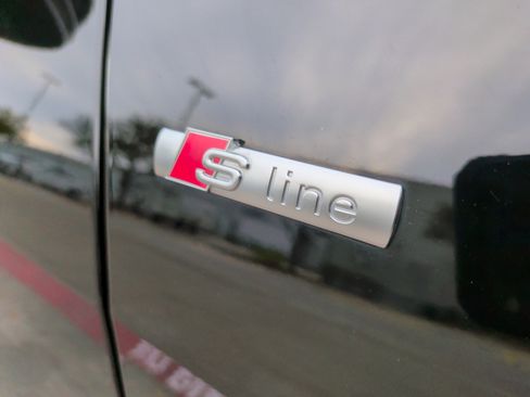 Used 2021 Audi A6 Premium Plus w/ Premium Plus Package image 43