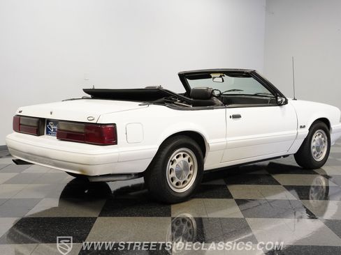 Used 1987 Ford Mustang LX image 13