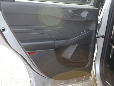 Used 2023 Ford Escape Active image 13