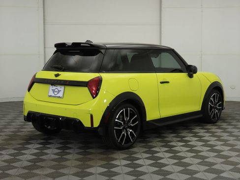 New 2026 MINI Cooper S image 5