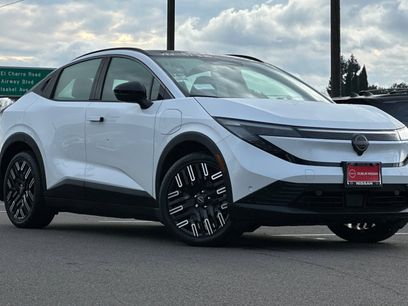 New 2026 Nissan Leaf w/ Floor Mat Package (S+)