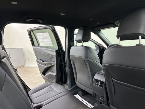 New 2026 Jeep Cherokee Limited AWD/4WD image 19