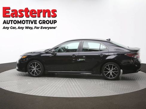 Used 2024 Toyota Camry SE FWD image 59