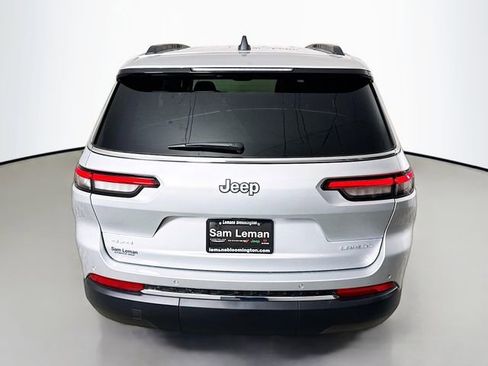 New 2025 Jeep Grand Cherokee L Laredo image 6