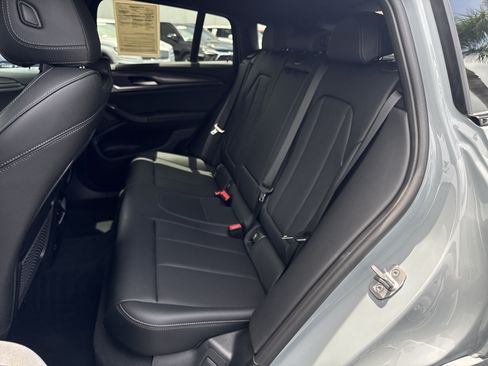 Used 2024 BMW X4 xDrive30i w/ Premium Package AWD/4WD image 19