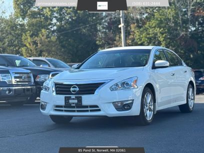 Used 2013 Nissan Altima 2.5 SV w/ 2.5SV Convenience Pkg
