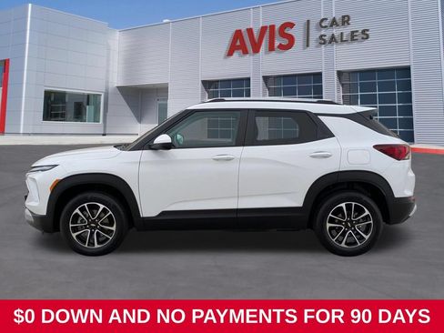 Used 2025 Chevrolet TrailBlazer LT AWD/4WD image 10