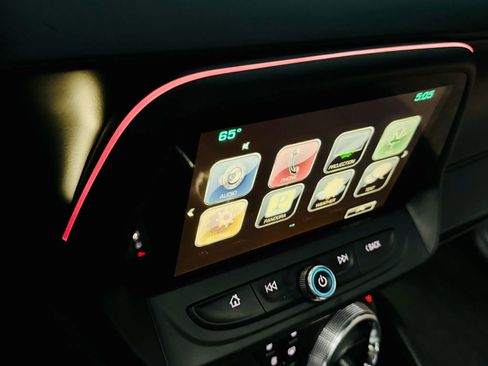 Used 2016 Chevrolet Camaro SS image 37