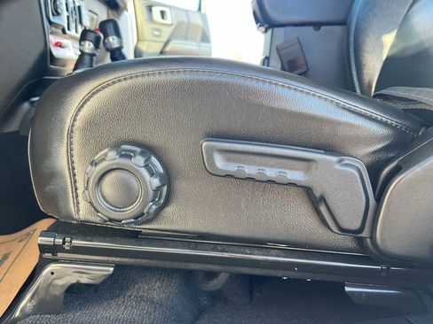 Used 2021 Jeep Wrangler Unlimited Rubicon 4xe w/ Cold Weather Group image 15