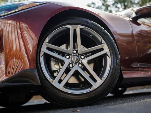 Used 2024 Nissan Z Sport w/ Floor Mat Package image 18