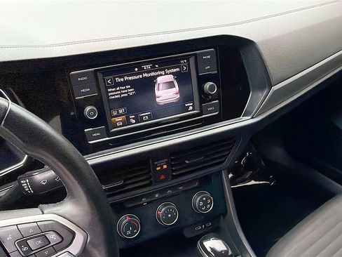 Used 2024 Volkswagen Jetta S FWD image 24