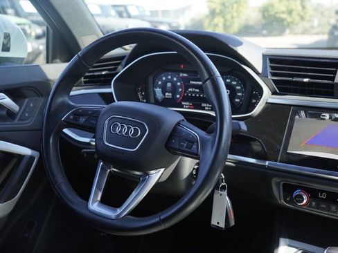 Used 2023 Audi Q3 2.0T Premium image 29