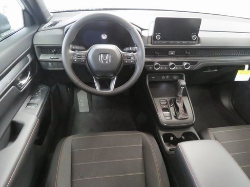 Used 2024 Honda CR-V Sport image 4
