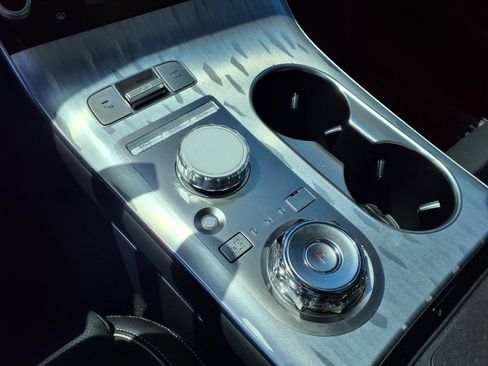 New 2026 Genesis Electrified GV70 image 13