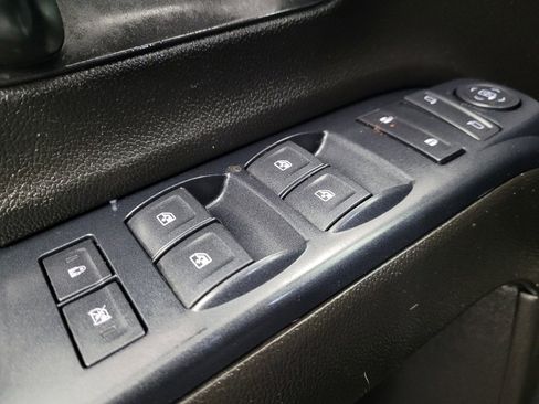 Used 2017 Chevrolet Silverado 1500 Custom w/ LPO, Black Pack image 27