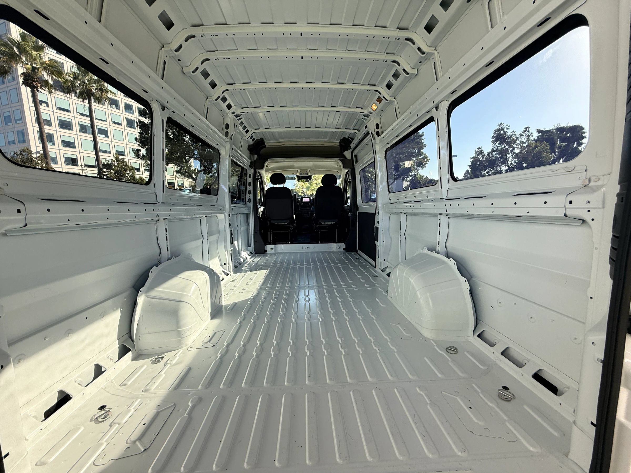 Used 2023 RAM ProMaster 3500 159 High Roof Extended w/ Safety Group FWD image 16