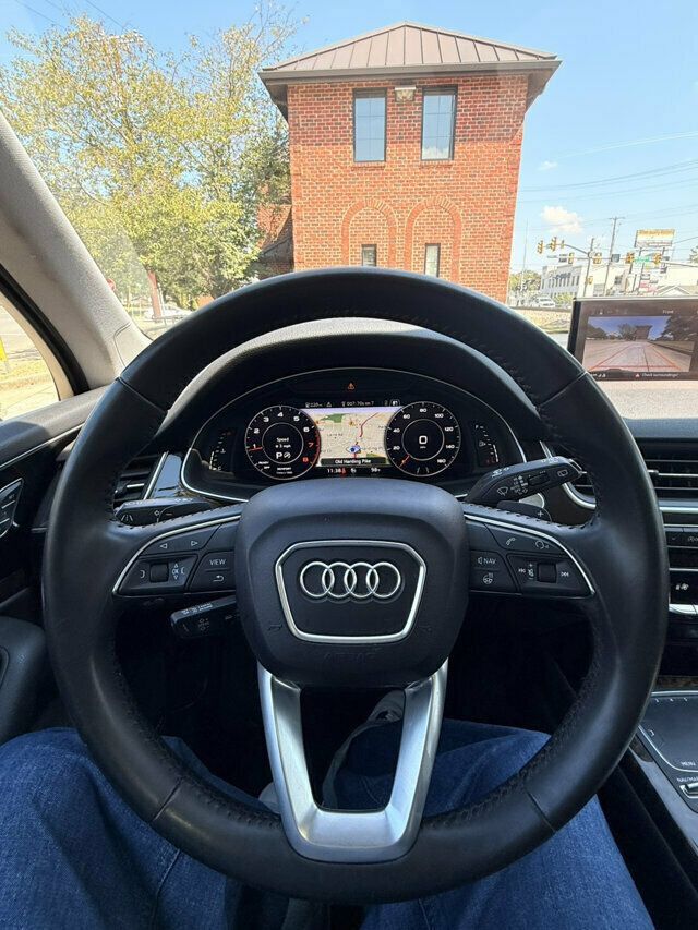 Used 2018 Audi Q7 3.0T Prestige AWD/4WD image 23