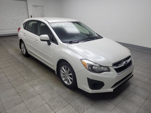 Used 2014 Subaru Impreza 2.0i Premium w/ All-Weather Package w/CVT AWD/4WD image 13
