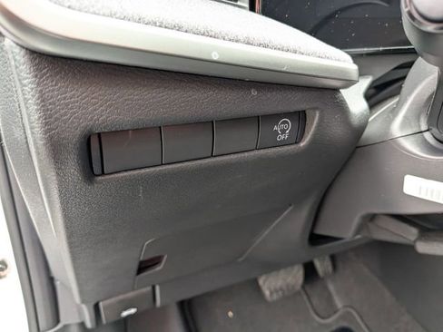 New 2026 Nissan Kicks SV w/ SV Premium Package FWD image 12
