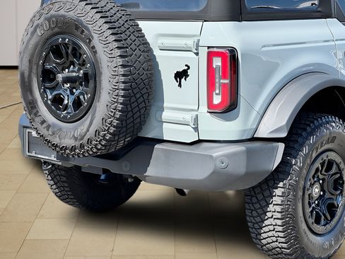Certified 2024 Ford Bronco Wildtrak AWD/4WD image 40