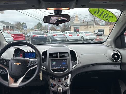 Used 2016 Chevrolet Sonic LT w/ Fun and Sun Package image 21