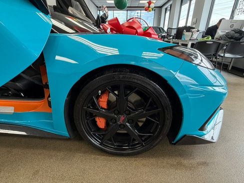 Used 2024 Chevrolet Corvette Stingray Premium Conv w/ 3LT image 17